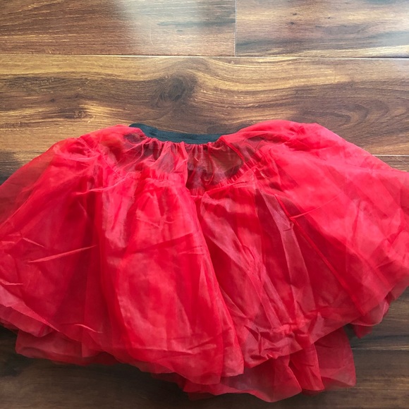 Red Tutu - Picture 2 of 6